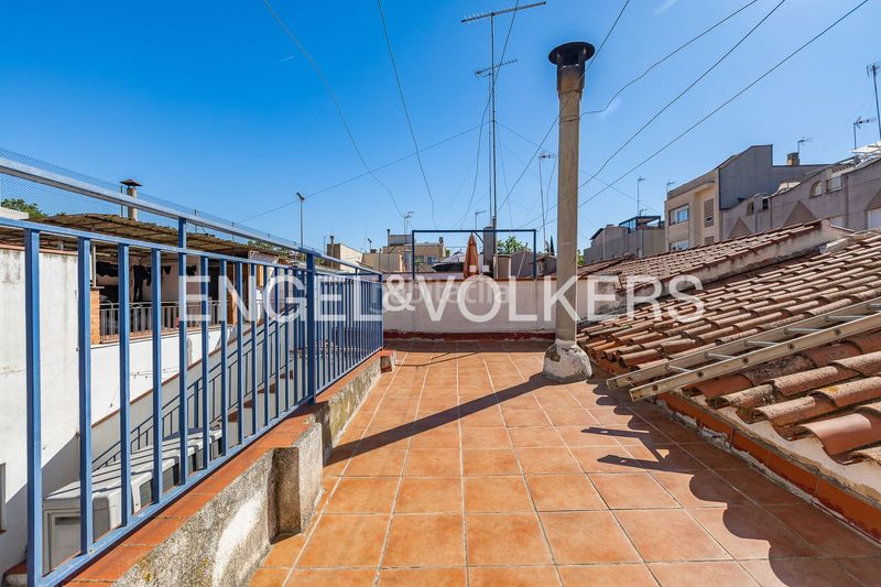 Foto 4c4a955d-05d8-4c3d-91c3-fa026c002db3. Casa amb calefacció a Ca n'Oriac Sabadell