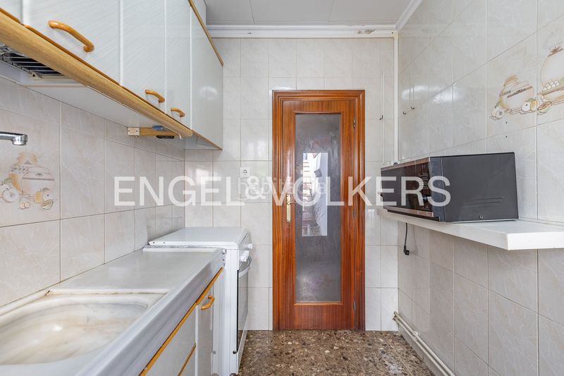 Foto a5ede90d-192e-49af-acd3-1777475812f6. Casa amb calefacció a Ca n'Oriac Sabadell
