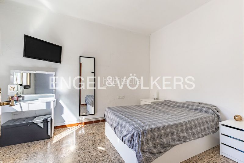 Foto b20947e5-c92a-4141-9d7c-e63ee93b3977. Casa amb calefacció a Ca n'Oriac Sabadell