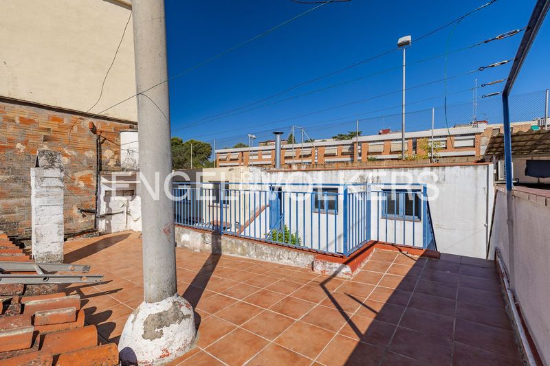 Foto c110f033-ec2b-47ac-b84c-ee518b007efb. Casa amb calefacció a Ca n'Oriac Sabadell
