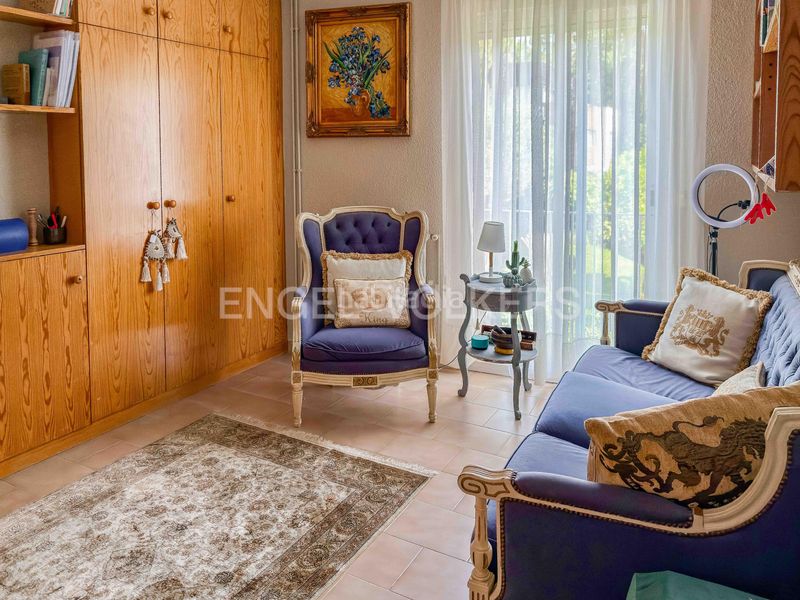Foto ad4a9b72-4ae6-45dc-92d5-43367648d767. Casa amb calefacció aparcament piscina a Gava Mar Gavà
