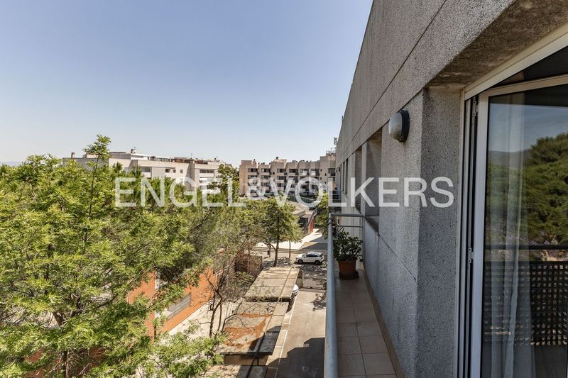 Foto 4b23bf1b-b1f8-4aa2-a01d-6930a6c2b9ad. Dúplex amb calefacció a Can Bou Castelldefels