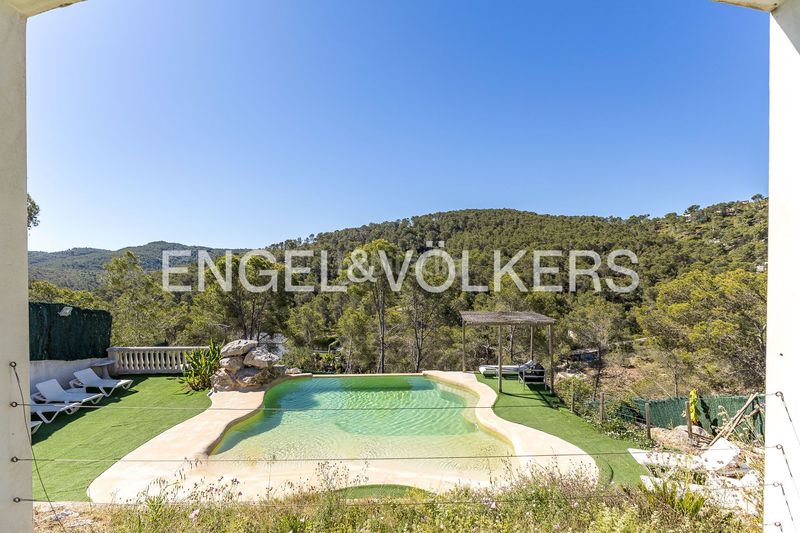 Foto a261680c-5c75-449f-be3e-2b33398a9b32. Casa amb calefacció piscina a Can Lloses - Can Marcer Sant Pere de Ribes