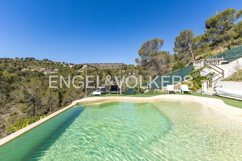 Foto a78cbc5a-4de6-4cdf-b052-698d14917895. Casa amb calefacció piscina a Can Lloses - Can Marcer Sant Pere de Ribes