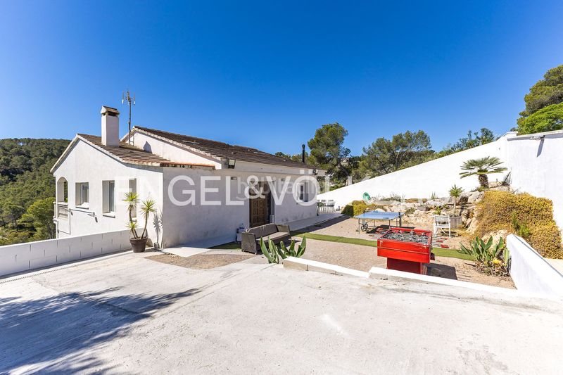 Foto b6662524-243d-4783-bb8c-407f1937a2e6. Casa amb calefacció piscina a Can Lloses - Can Marcer Sant Pere de Ribes