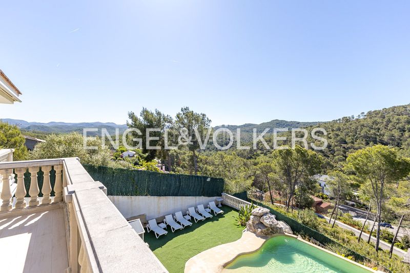 Foto daf72374-8bf1-40d8-bce1-50faed37cd68. Casa amb calefacció piscina a Can Lloses - Can Marcer Sant Pere de Ribes