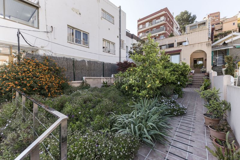 Foto bfe8098f-15a4-4f38-a19c-e395bbe26d01. Casa amb calefacció aparcament a La Font d´en Fargues Barcelona