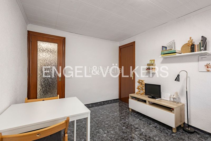 Foto b129416e-9bba-4f11-a992-350e0bd9a88a. Pis amb calefacció a Can Vidalet Esplugues de Llobregat