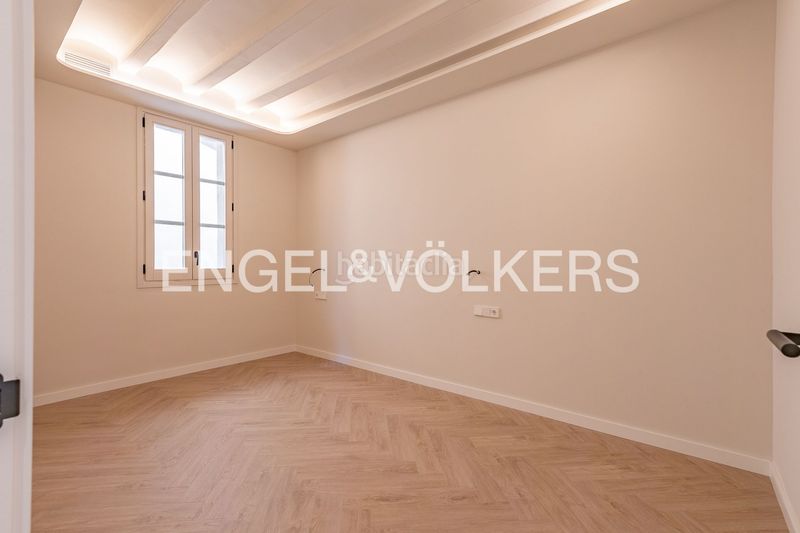 Foto 503527e6-9899-4471-a346-9d50f0077953. Pis amb calefacció a Raval Barcelona