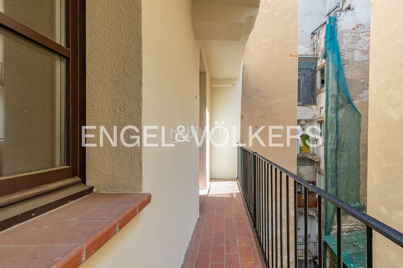 Foto c2d542ba-b4d1-46bd-b899-e46b689ee83a. Pis amb calefacció a Raval Barcelona