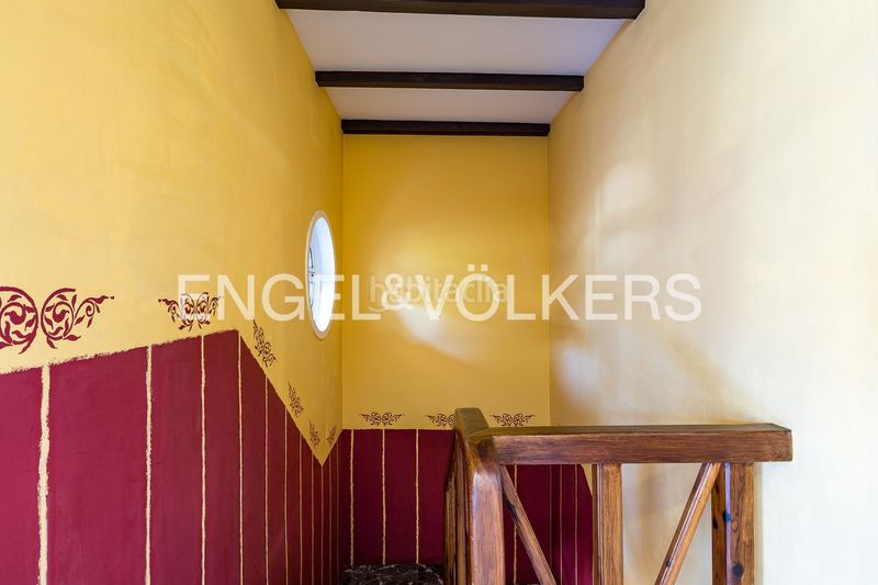 Foto 5e201959-2989-41e7-8b06-8f496d567198. Casa amb calefacció aparcament piscina a Begues