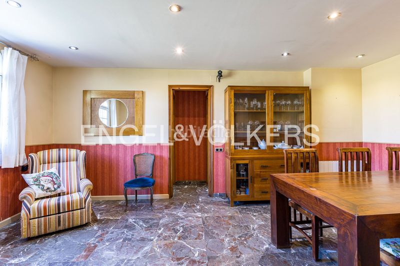 Foto c4134086-7ff9-49b5-b340-31b4007c6270. Casa amb calefacció aparcament piscina a Begues
