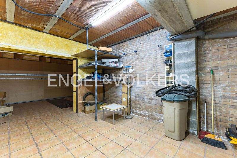 Foto ccfaf1bd-d09f-4911-be02-65594dec9fe7. Casa amb calefacció aparcament piscina a Begues