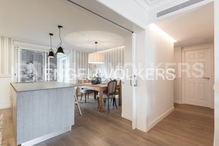 Flat in Barri del Centre. Piso encantador al centro de terrassa con parking y ascensor