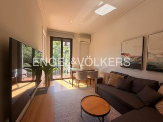 Affitto Appartamento in Dreta de l´Eixample. Precioso piso vacacional en la calle rosselló