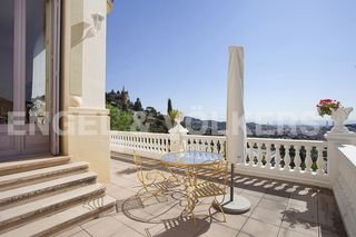 Xalet a Sant Gervasi - Bonanova. Vila modernista única en la bonanova