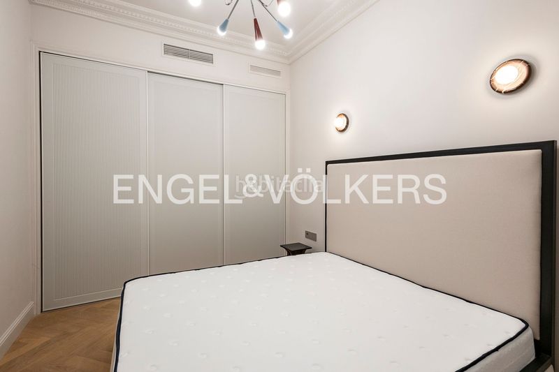 Foto c7d082c6-a480-4466-a8aa-0a6574d723da. Pis amb calefacció a Dreta de l´Eixample Barcelona