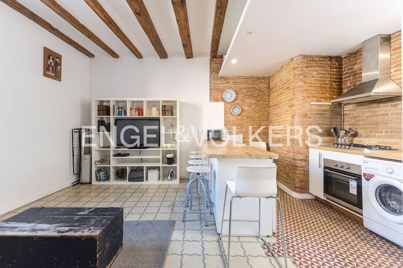 Foto bb687881-b3f6-4d18-90d9-3c940b5848a5. Pis amb calefacció a Gòtic Barcelona