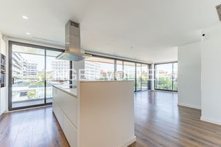 Lloguer Pis a Mas Lluí - Els Miralls. Exclusivo piso con piscina en sant joan despí
