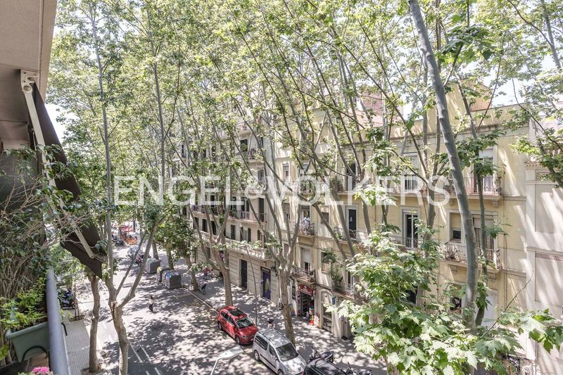 Foto 33c5b6d4-ddd5-4b69-944d-5ad804d74c22. Pis amb calefacció aparcament a Poblenou Barcelona