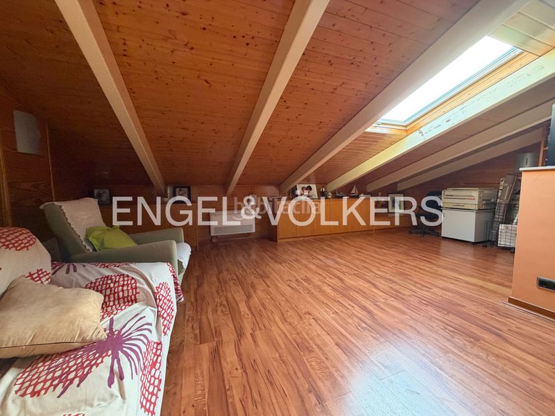 Foto a5f17513-4394-47f2-a5a3-e5aef0b7f3b7. Casa amb calefacció aparcament piscina a Can Moré - Santa Anna - Can Feliu de Merola Pineda de Mar