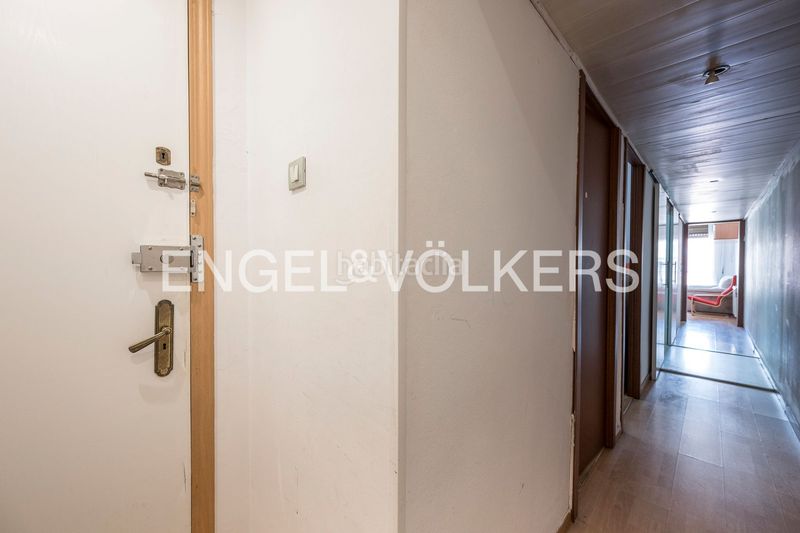 Foto db1c6ca0-b707-486f-a044-e7908a53f87b. Pis amb calefacció a Sagrada Família Barcelona