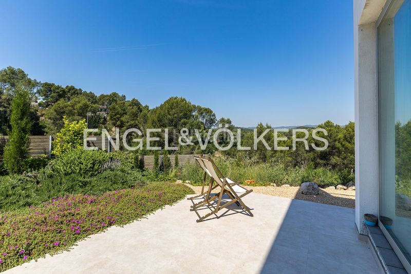 Foto f8102dbf-02a2-40f7-8303-f510843a4d12. Casa amb calefacció aparcament a Masquefa