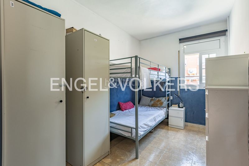 Foto d73c252b-a6f8-4a4b-8d1d-fc393803436b. Casa amb calefacció aparcament a Torrent del Capellà Sabadell