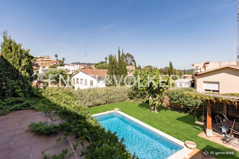 Foto 6f78a5a9-1339-43dd-9a14-aec21d2ee90d. Casa amb calefacció aparcament piscina a Nucli Urbà Argentona