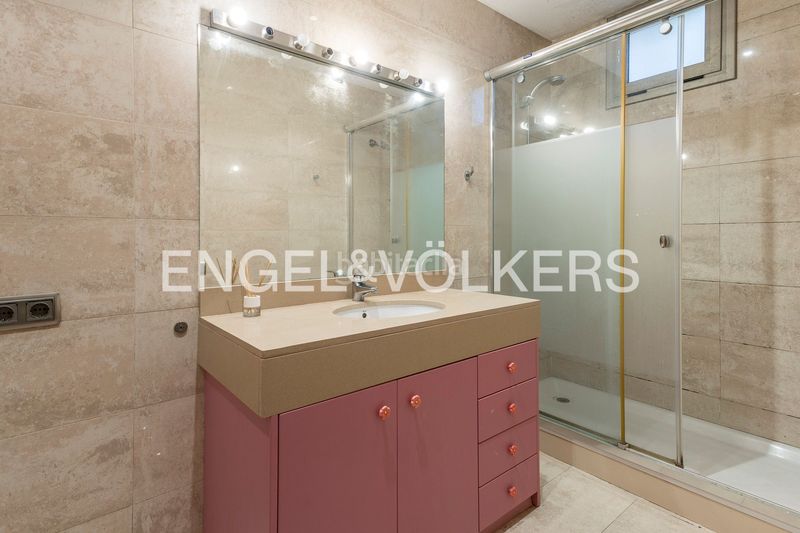 Foto a61dcd1f-8342-4b96-bcdd-145db193c88a. Casa amb calefacció aparcament piscina a Nucli Urbà Argentona