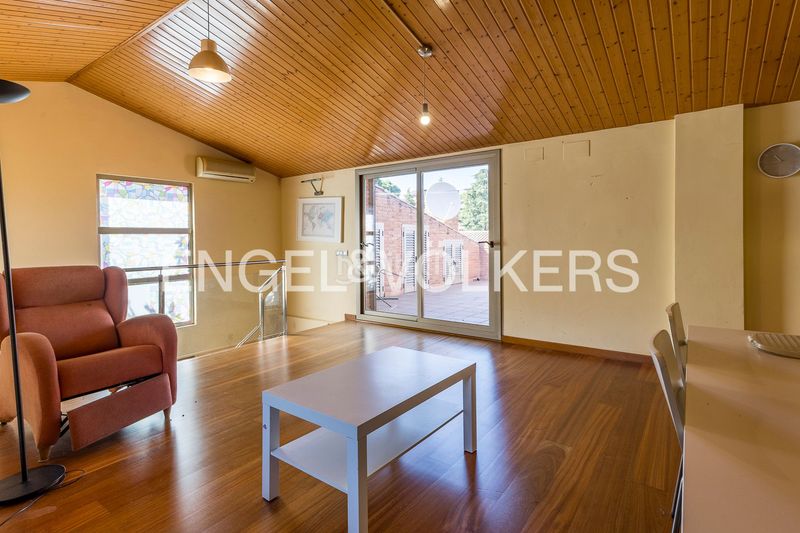 Foto e213dde9-fafe-4fbd-b4fa-fbabbc4c7730. Casa amb calefacció aparcament piscina a Nucli Urbà Argentona