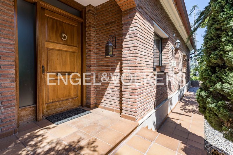 Foto eb1eab93-4290-4639-bf60-52ffaa41c3fd. Casa amb calefacció aparcament piscina a Nucli Urbà Argentona
