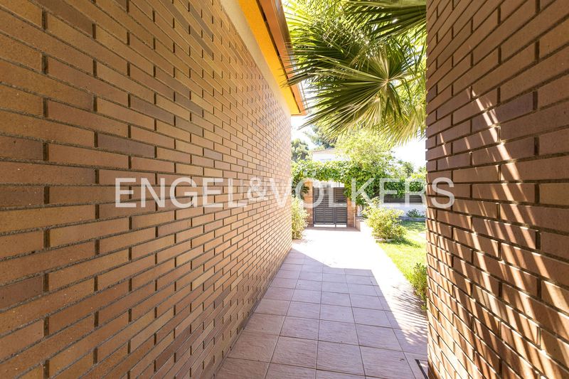 Foto 21476cf2-1fa4-4563-83bf-f353595a00f0. Casa amb calefacció aparcament piscina a Mas Trader-Corral d´En Tort-Corral d´En Cona Cubelles