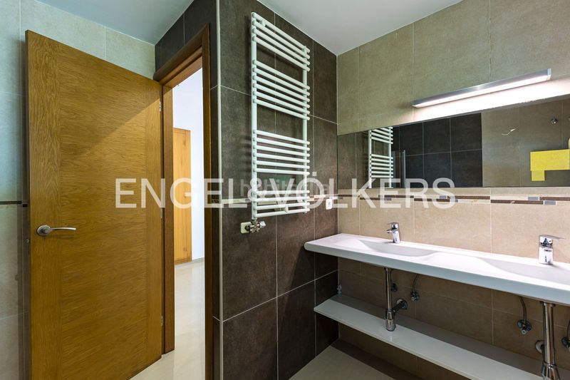 Foto b0e325c9-5995-4743-8fe2-ae6f153aad90. Casa amb calefacció aparcament piscina a Mas Trader-Corral d´En Tort-Corral d´En Cona Cubelles