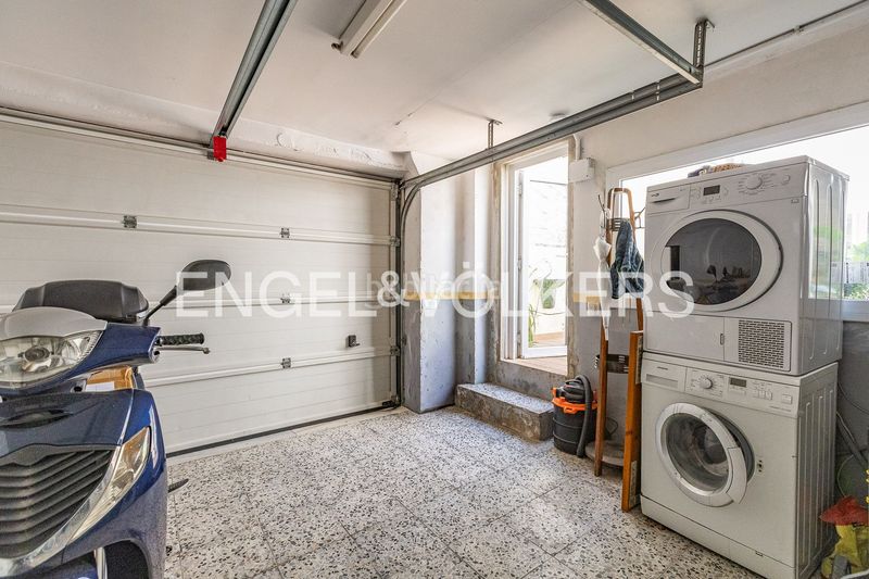 Foto aa370e34-f73b-4242-969b-90626bf54507. Casa amb calefacció aparcament a Creu Alta Sabadell