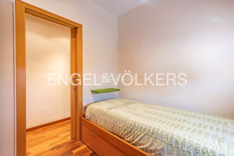 Foto d14253b2-77a1-4e11-ab3b-0e5c769aaaa9. Casa amb calefacció aparcament a Creu Alta Sabadell