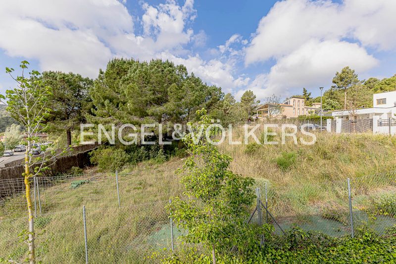 Foto bcb62762-c135-4d7f-92a0-01df174e5f30. Terreny residencial a Begues