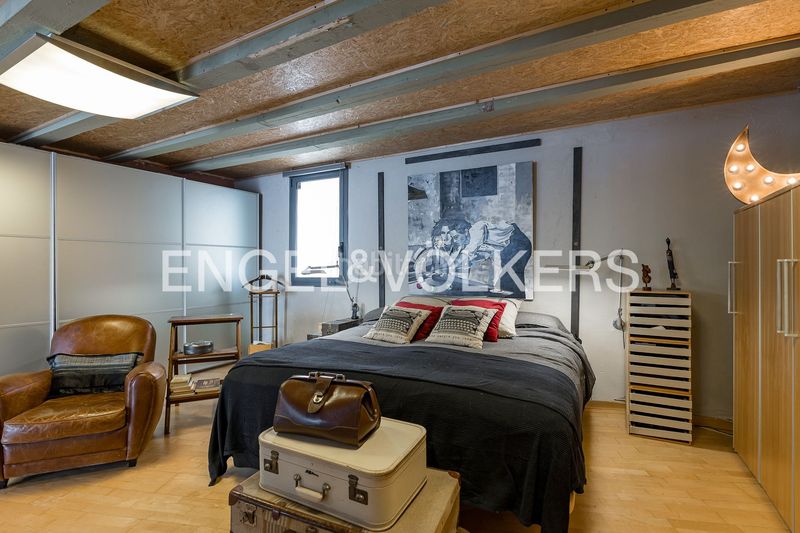 Foto 5c212f36-ed5d-4623-8a44-ab68cd861f3b. Loft amb calefacció a Vila de Gràcia Barcelona