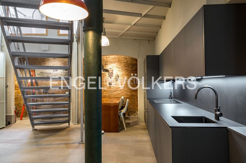 Foto a6d413dc-caa8-4be9-a1d3-db03fe375623. Loft amb calefacció a Vila de Gràcia Barcelona