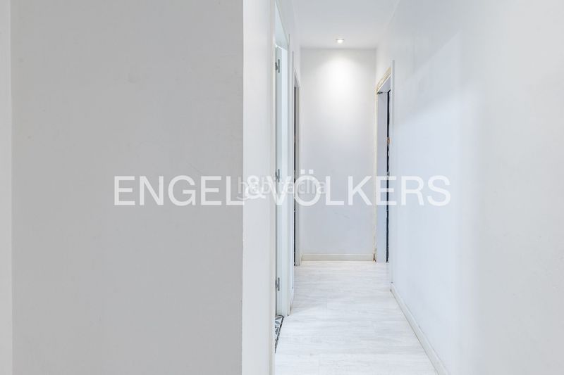 Foto 3edb2b74-b310-46e2-bea8-8722fe5145a7. Flat with heating in Eixample Sabadell