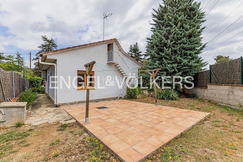 Foto 7683c153-929b-496f-aac0-a830c2234517. Casa amb calefacció aparcament piscina a Begues