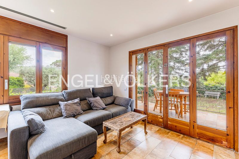 Foto b7e7ddb3-11ff-4397-a2a9-7ffa917246ce. Casa amb calefacció aparcament piscina a Begues