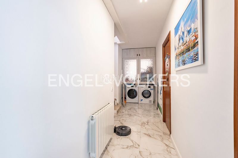 Foto f55f8000-beb1-41e3-bae9-b2eac34894fb. Pis amb calefacció a Nucli Urbà Esparreguera