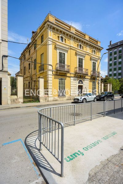 Foto 2b6b8e83-83a2-4ecc-988a-79a947423ba3. Casa amb calefacció a Olot