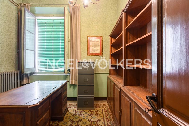 Foto 436312f1-c5ba-4402-b85d-0c62ee4924e7. Casa amb calefacció a Olot