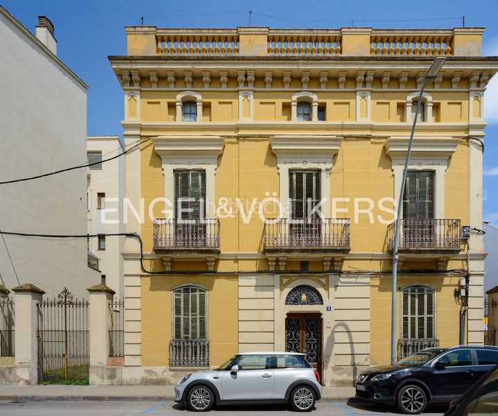 Foto 6f6157ef-9c40-4477-afe1-d4d96fbe0718. Casa amb calefacció a Olot