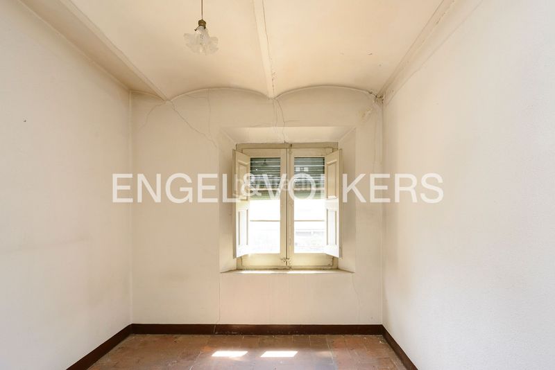 Foto 7bbbbc01-6257-48ce-b562-25a3f98a7901. Casa amb calefacció a Olot