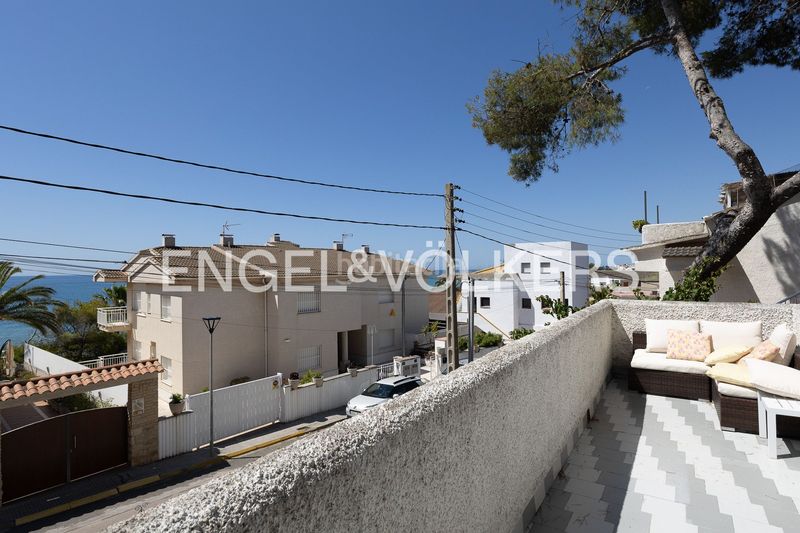 Foto 507f735b-4189-4c29-81cc-055c72c0f843. Casa amb calefacció a Roda de Barà
