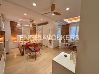 Lloguer Pis a El Camp de l´Arpa del Clot. Apartamento temporal moderno junto al hospital sant pau