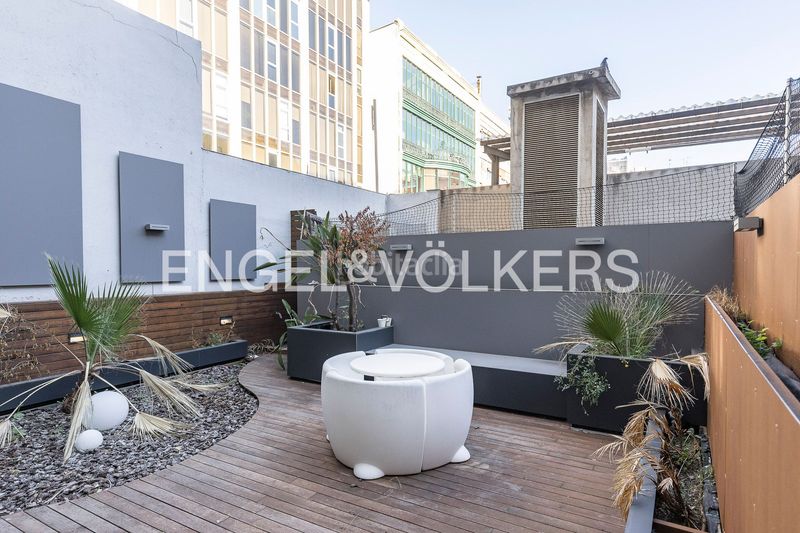Foto b4cd3aad-db0e-44ad-80c0-f277b6bc8da1. Pis amb calefacció a Dreta de l´Eixample Barcelona
